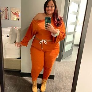 Burnt Orange 2 Pc Set